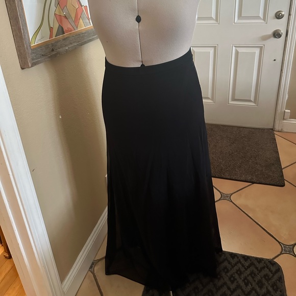 Vintage Tadashi black tulle and knit skirt sz 12 (C9) - Picture 2 of 6